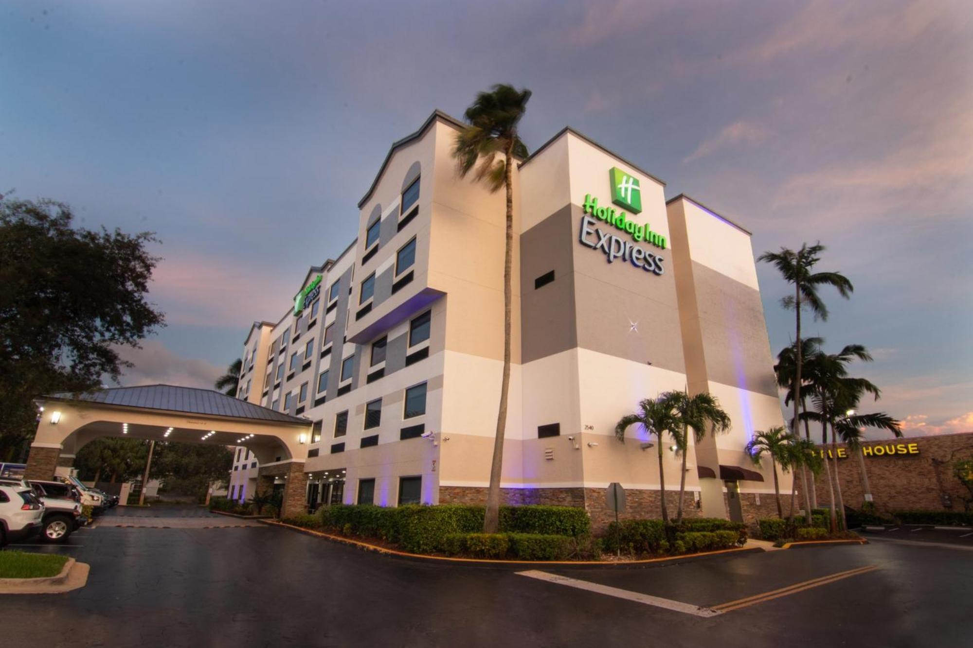 Holiday Inn Express And Suites Fort Lauderdale Airport West By Ihg Davie Luaran gambar