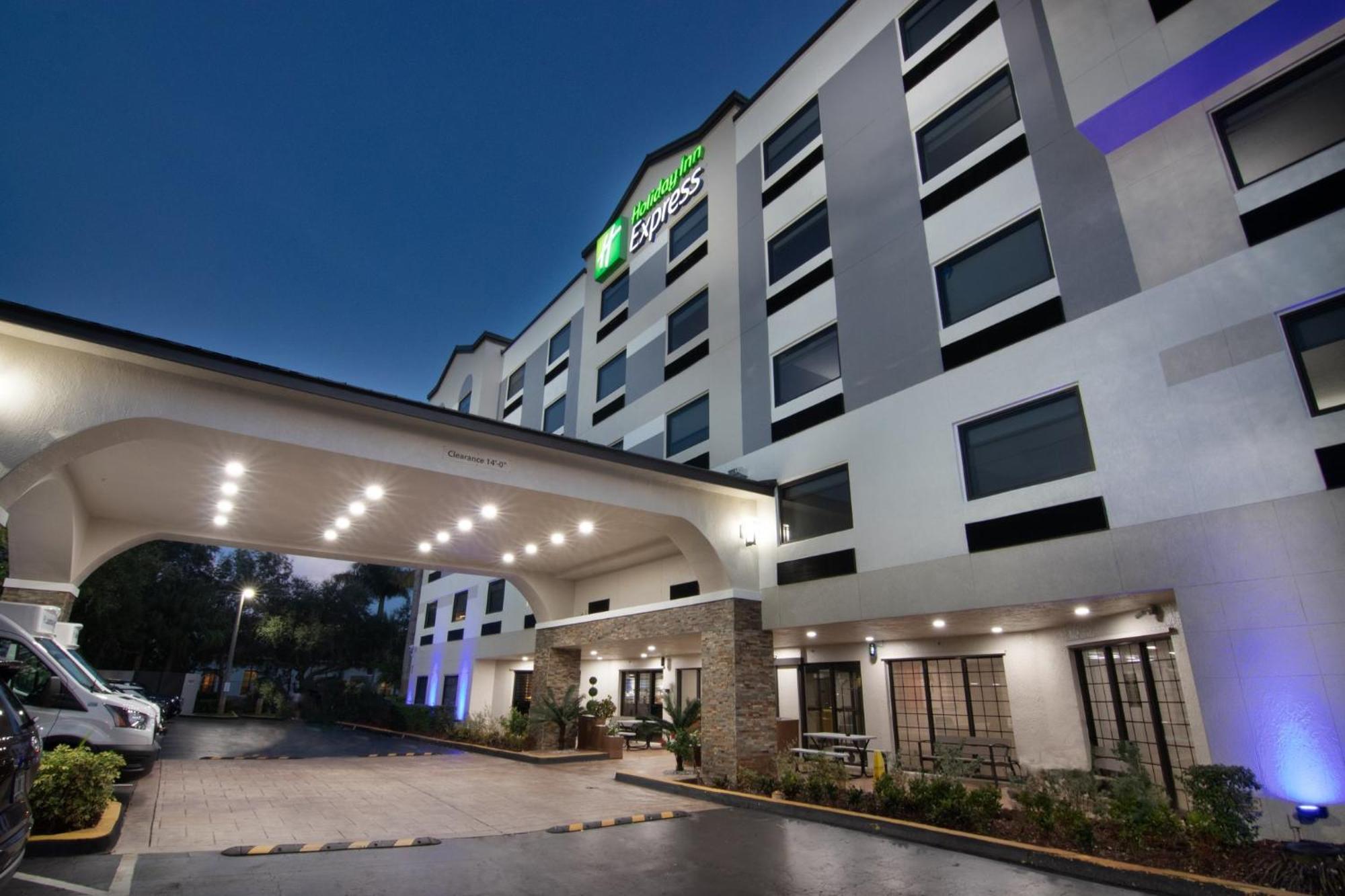 Holiday Inn Express And Suites Fort Lauderdale Airport West By Ihg Davie Luaran gambar