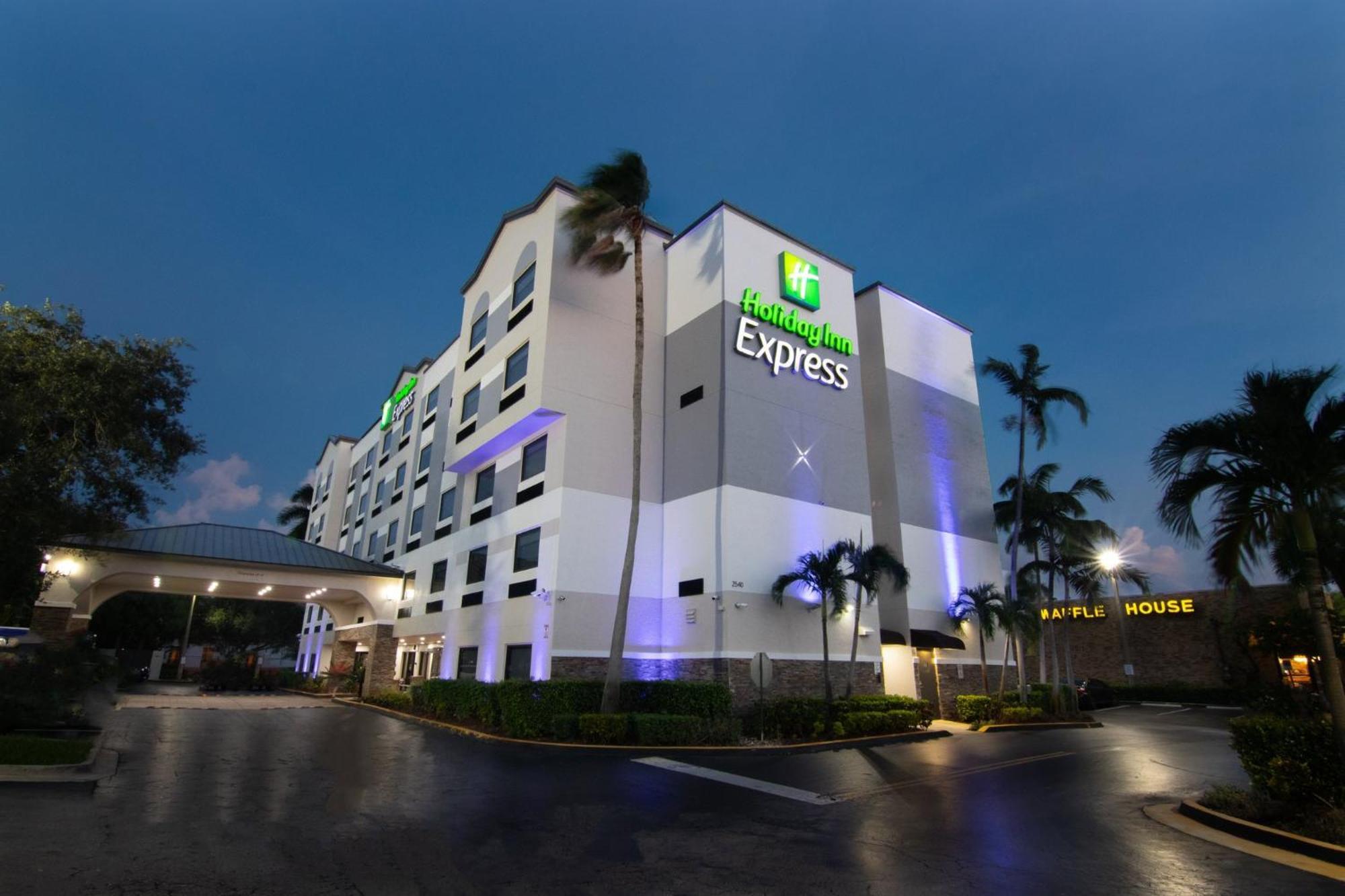 Holiday Inn Express And Suites Fort Lauderdale Airport West By Ihg Davie Luaran gambar