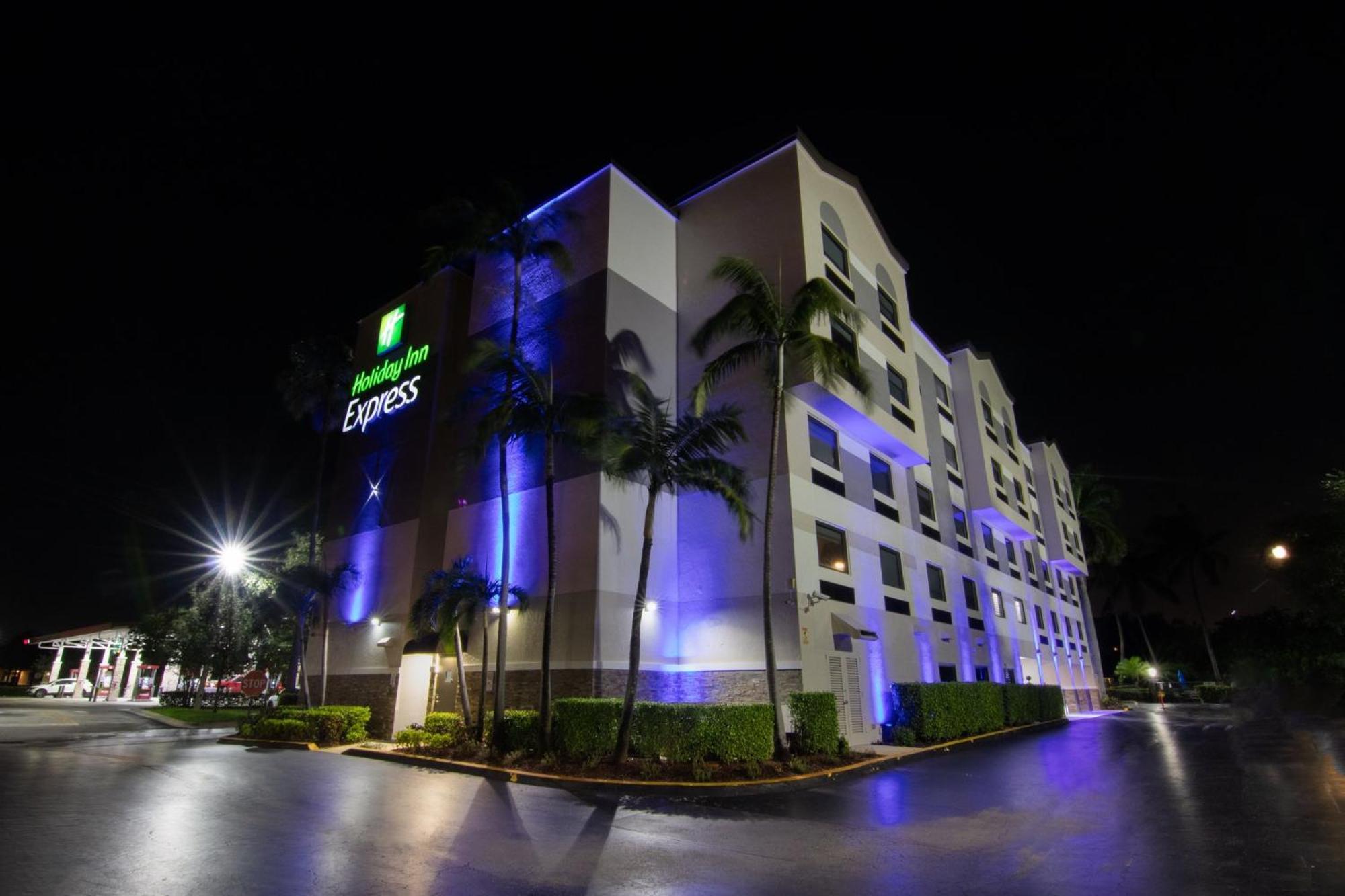 Holiday Inn Express And Suites Fort Lauderdale Airport West By Ihg Davie Luaran gambar