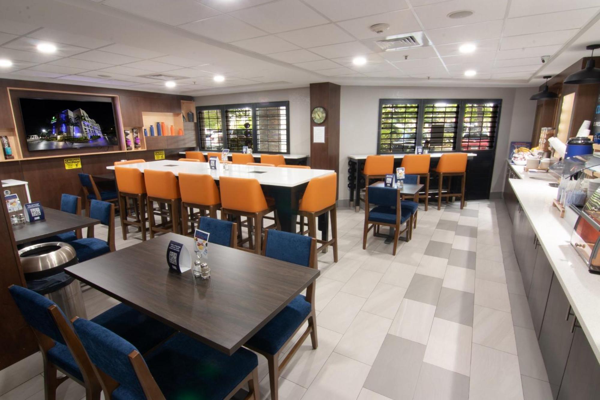 Holiday Inn Express And Suites Fort Lauderdale Airport West By Ihg Davie Luaran gambar