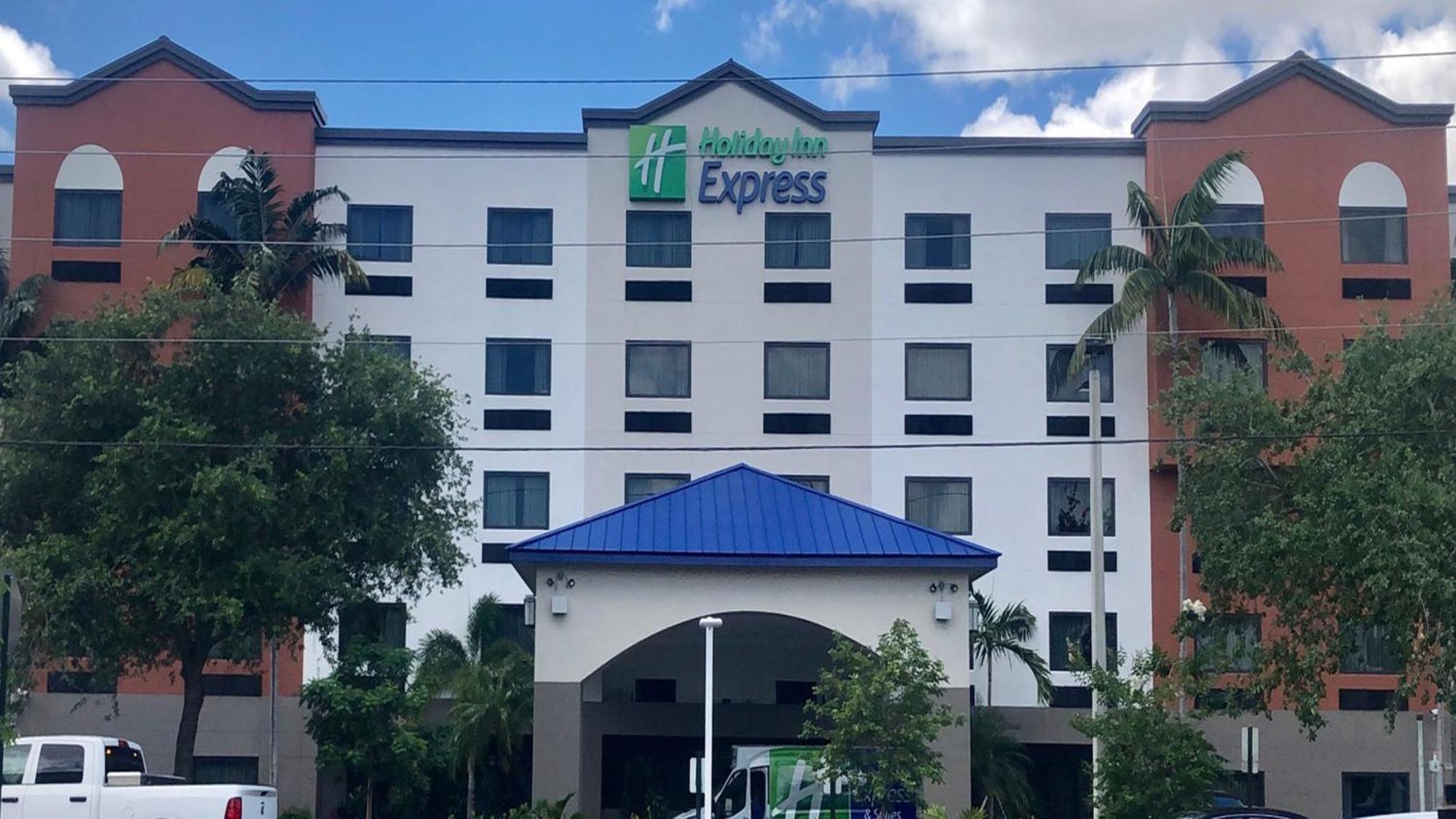 Holiday Inn Express And Suites Fort Lauderdale Airport West By Ihg Davie Luaran gambar